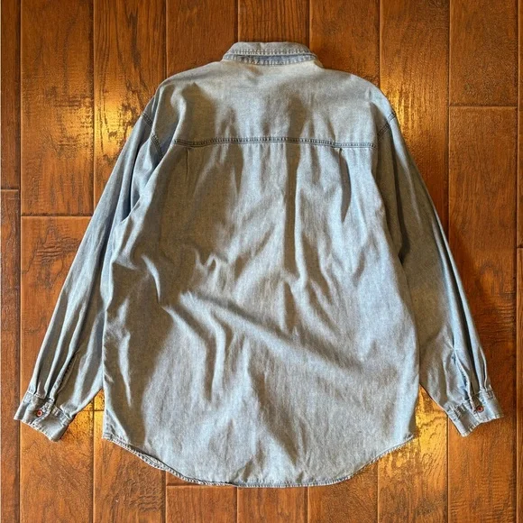 Vintage 90s Fine Line Classic Denim Button-Up - Picture 2 of 8